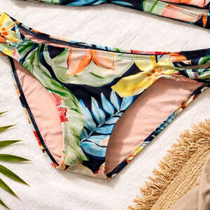 KONA SOL Swimwear Navy Floral Bikini Bottoms Size L